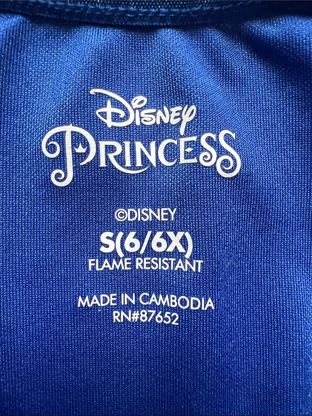 Disney Snow White Girls Nightgown in Royal Blue with Yellow & Red Apples Size 6 - Picture 8 of 16